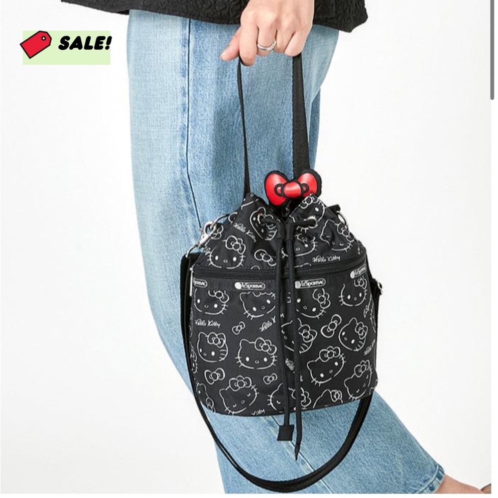 Hello Kitty x LeSportsac Drawstring Bucket Bag (I Am A Star) NWT